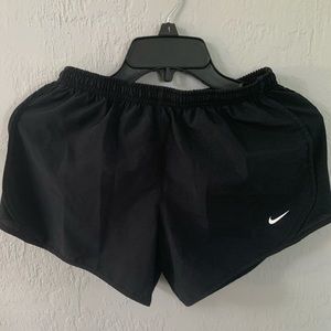 Nike jogging shorts